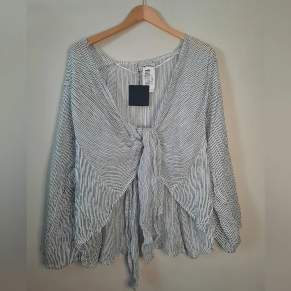 NWT Dress Forum Lightweight Cardigan - Picture 5 of 6